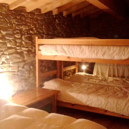 Maison Familiale Avec Vues Imprenables A Ayguatebia Talau